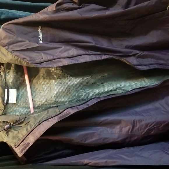 Columbia Jackets & Blazers - Columbia women's rain jacket